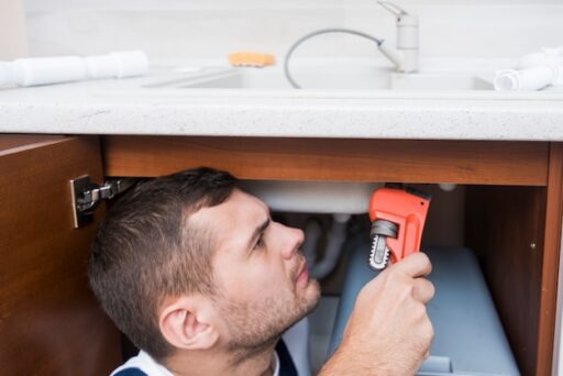 Karşıyaka’da Lavabo Açıcı Kullanmanın Riskleri 1 Karşıyaka’da Lavabo Açıcı Kullanmanın Riskleri